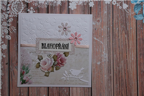 Blahopřání růže s ptáčkem — foto 1