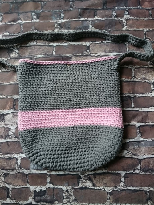 Tak akorát" - háčkovaná kabelka crossbody- NÁVOD