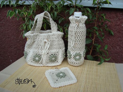 Set2 - kabelka, obal na 1/2 l láhev a kapsička — foto 1