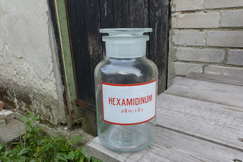 Hexamidinum...lékárenská lahev
