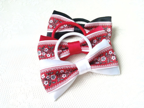 Slovak folklore hair bows (white/red/black)