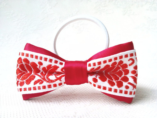 Slovak folklore hair bow (red/white)