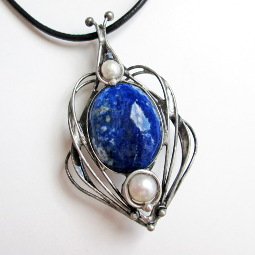 Lapis s perlami — foto 1