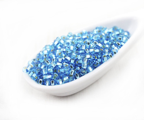 20g Crystal Turquoise Blue Silver Lined české