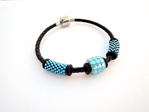 BeCharmed "Blue Brushed" — foto 1