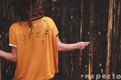 Triko oversized ............ M - L — foto 1