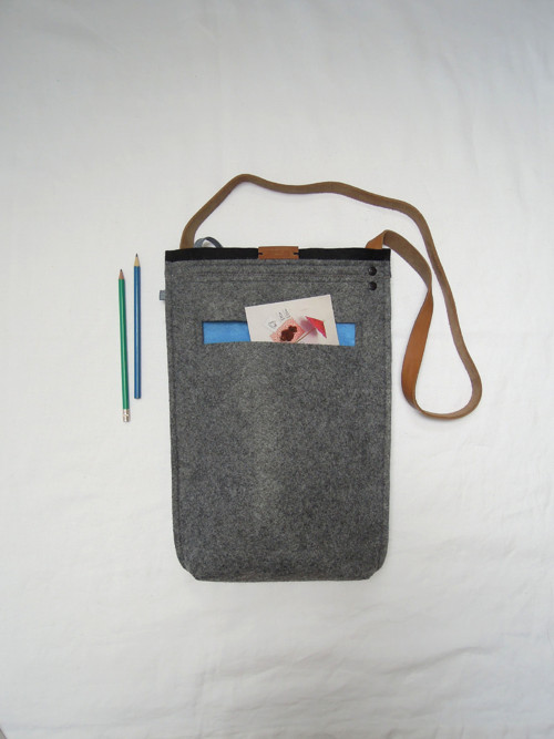 Crossbody in grey — foto 1