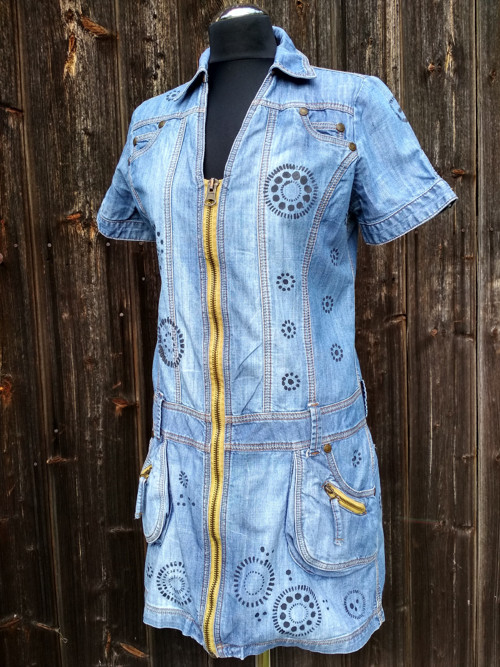 Denim šaty na zip -mandaly — foto 1