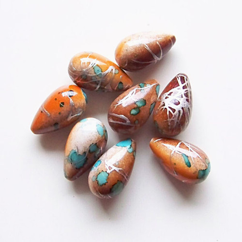 Korálek kapka/ žíhané/ béžovooranž/ 12x21mm/ 20ks