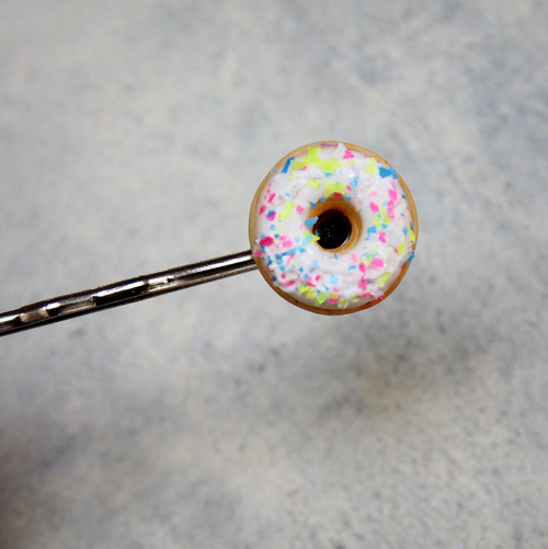 Barevný donut sponka — foto 1