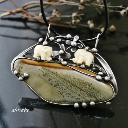 Setkání na cestě (porcelanit) — foto 1