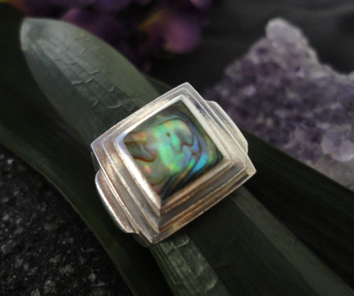 Pyramida s paua perletí — foto 1