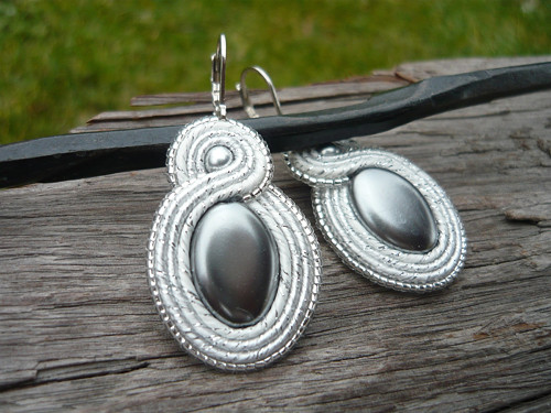 Soutache náušnice Silver Pearl — foto 1