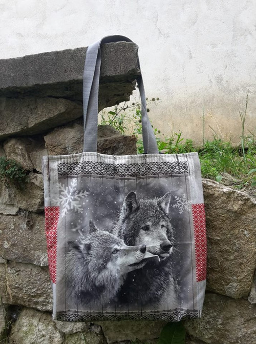 Nákupka "Vlci" — foto 1