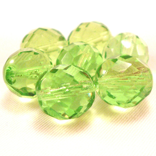 10ks České broušené ohňovky 12mm Peridot