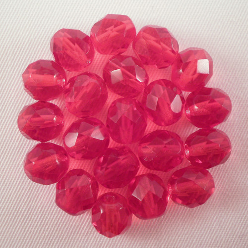 30ks České broušené ohňovky 8mm Ruby — foto 1