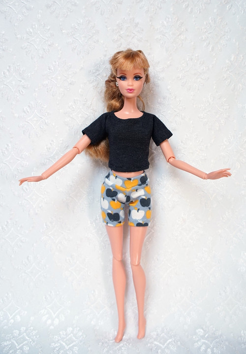 Letní komplet pro Barbie — foto 1