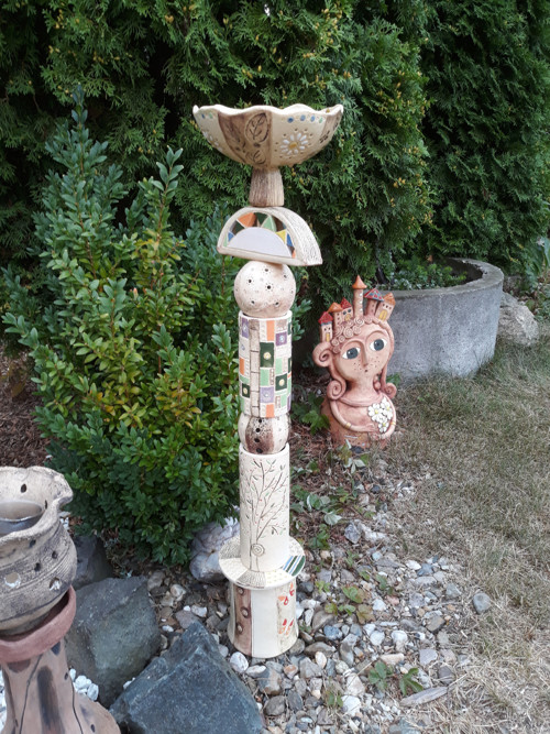 TOTEM — foto 1