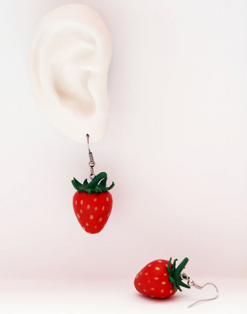 FRUIT - jahoda — foto 1