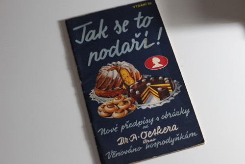 Kuchařka Dr.Oetkera, moučníky — foto 1
