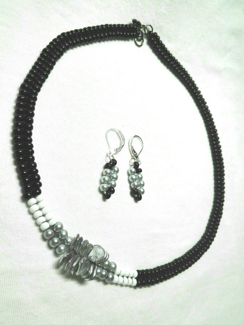 Náhrdelník BLACK&SILVER — foto 1