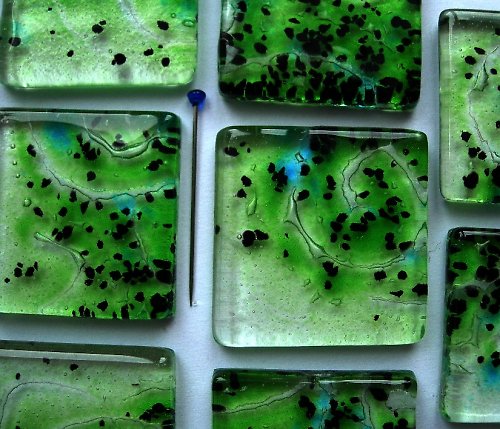 Zelené čtverečky 3 x 3 cm — foto 1
