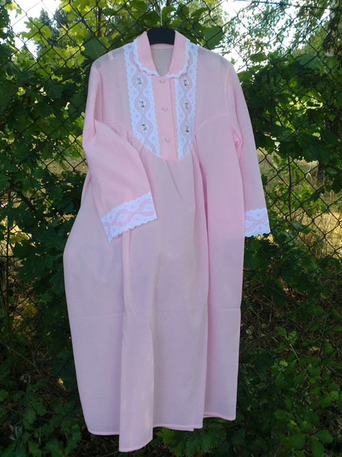 Noční košile — foto 1