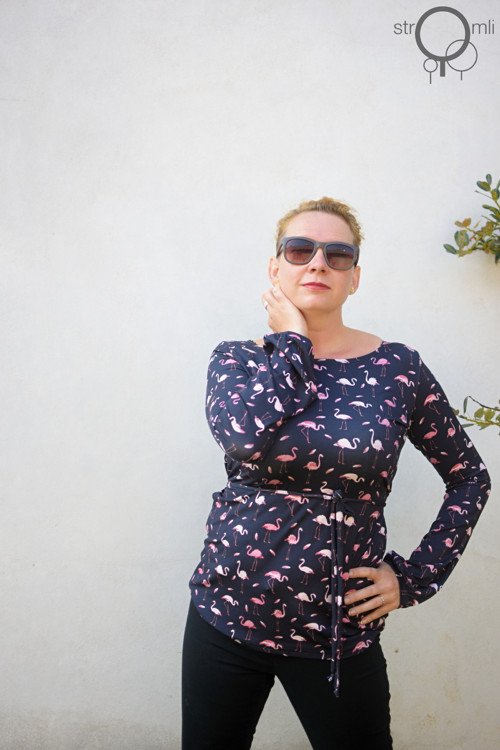 Plameňáková romance, vel. XL — foto 1
