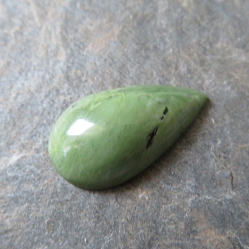 Serpentinit - Madagaskar, kabošon č.13 — foto 1
