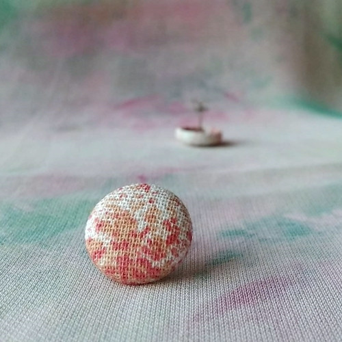 Náušnice buttonkové Kropenaté