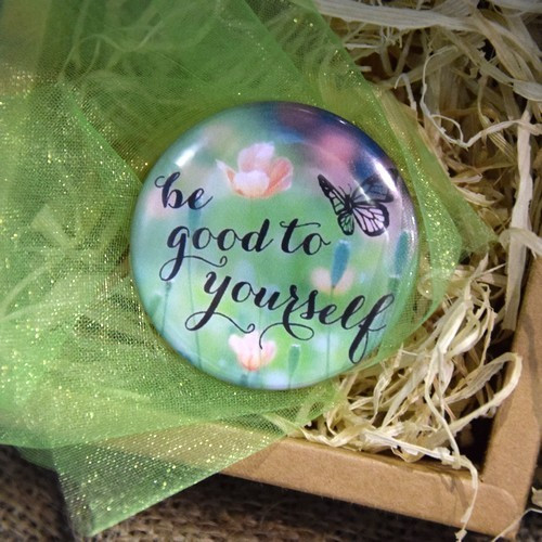 Placka na 5 způsobů - 44mm - be good to yourself