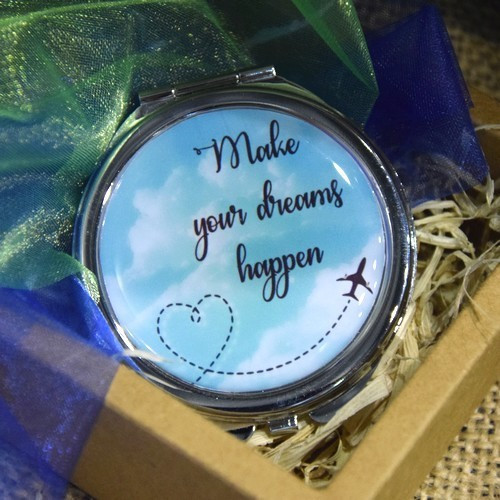 Zrcátko Make your dreams happen