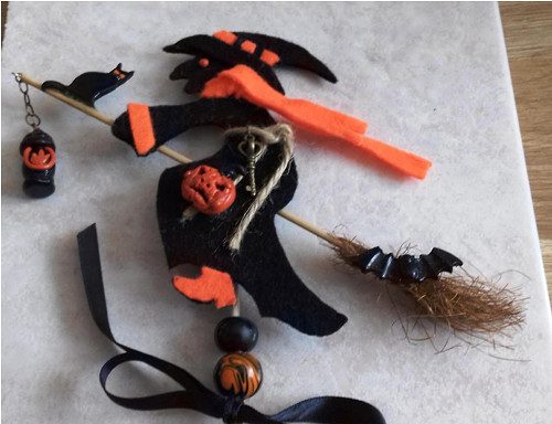 Halloweenská čarodějnice - zápich — foto 1