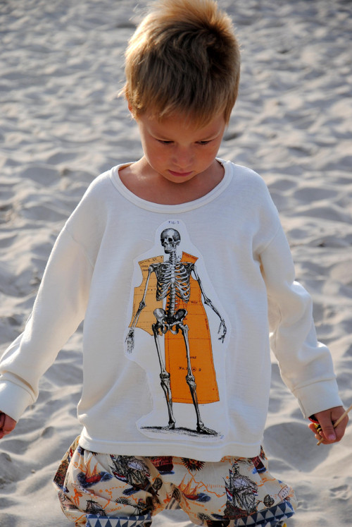 "NO Pirates!", RECYtriko 4 - 6 let — foto 1