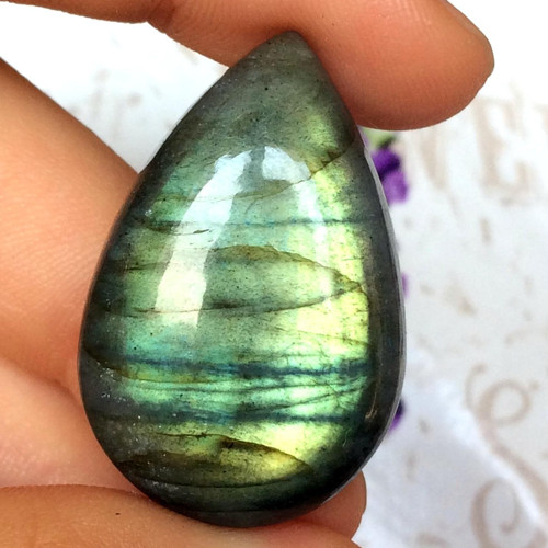 Labradorit kabošon slza (30x20x6mm, 35,45Ct, L244)