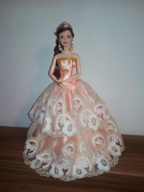 Pro princeznu Barbie + korunka — foto 1