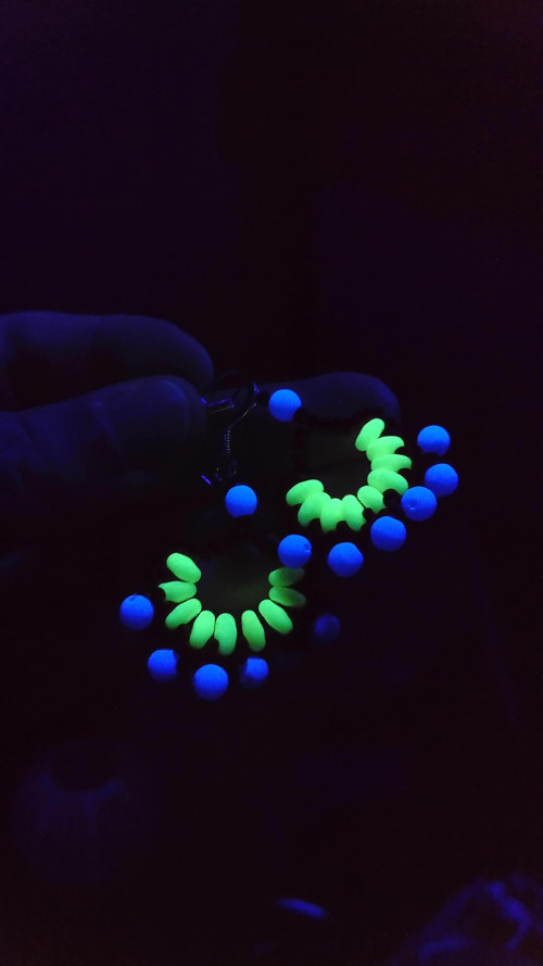 Náušnice UV Crescent Blue — foto 1
