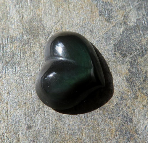 R Duhový obsidián srdíčko-kabošon č.2 — foto 1