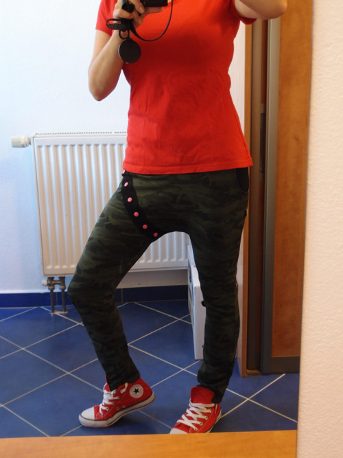 Slušivé baggy s druky — foto 1