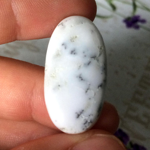 Dendritický opál kabošon ovál (DO026, 28x15x3mm)
