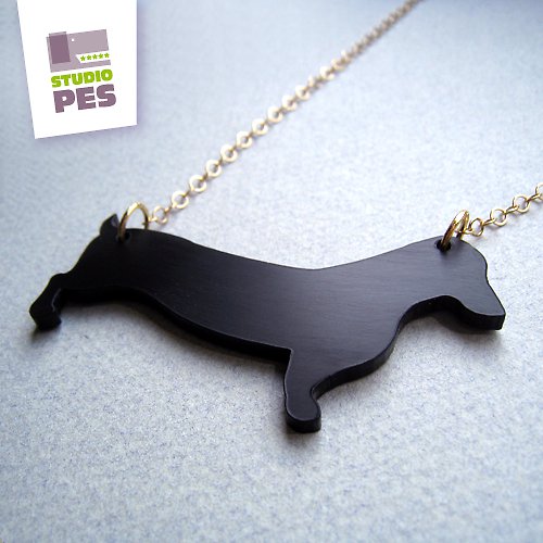 NÁHRDELNÍK Badger-dog — foto 1