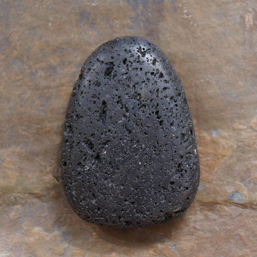 Lávový kámen, 44 x 32 mm — foto 1