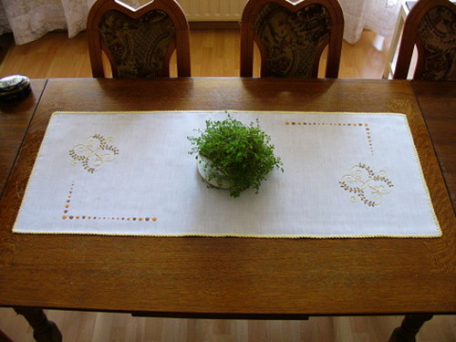 Májské kresby v obilí II - vyšívání - 109 x 46 cm