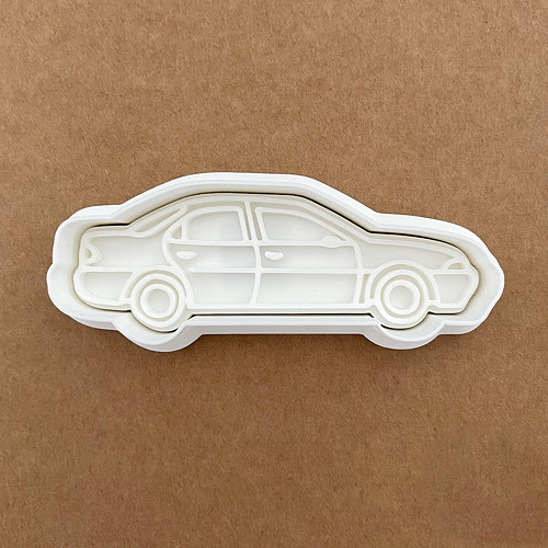 Vykrajovátko - Ford Mondeo — foto 1