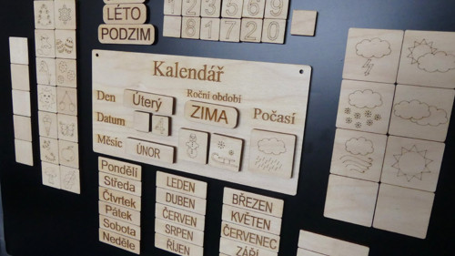Kalendář s magnetickou folií