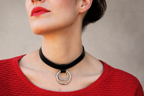 Kožený Choker s kruhy