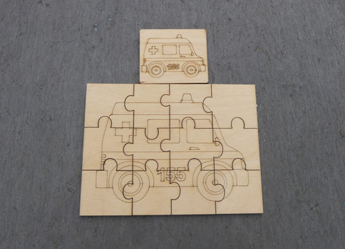 Puzzle k domalování - Sanitka