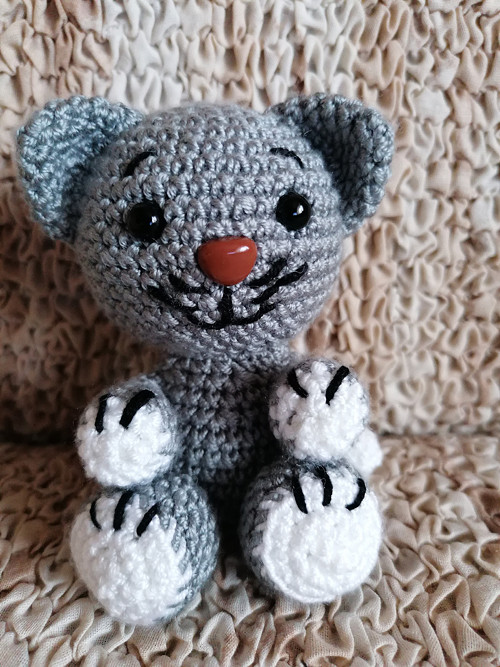 Mini kotě