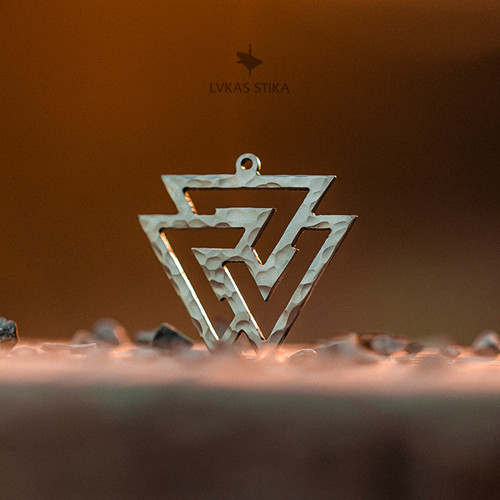 Kovaný přívěšek Valknut – Odinův uzel mrtvých