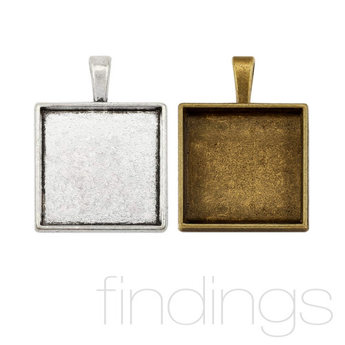 1ks Přívesek čtverec / Lůžko 2x2cm / Starobronz